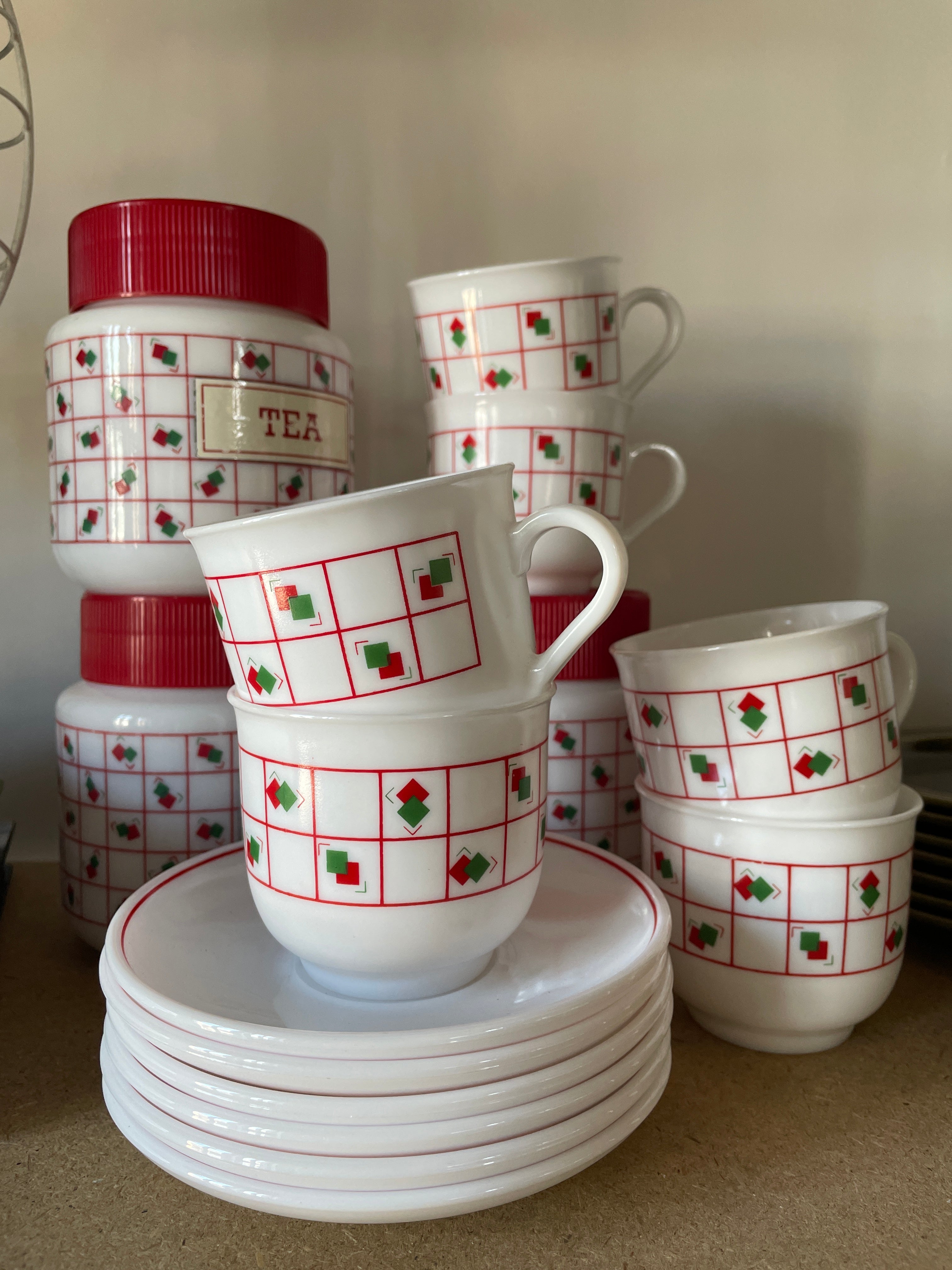 Arcopal - France 1980's vintage Pyrex set