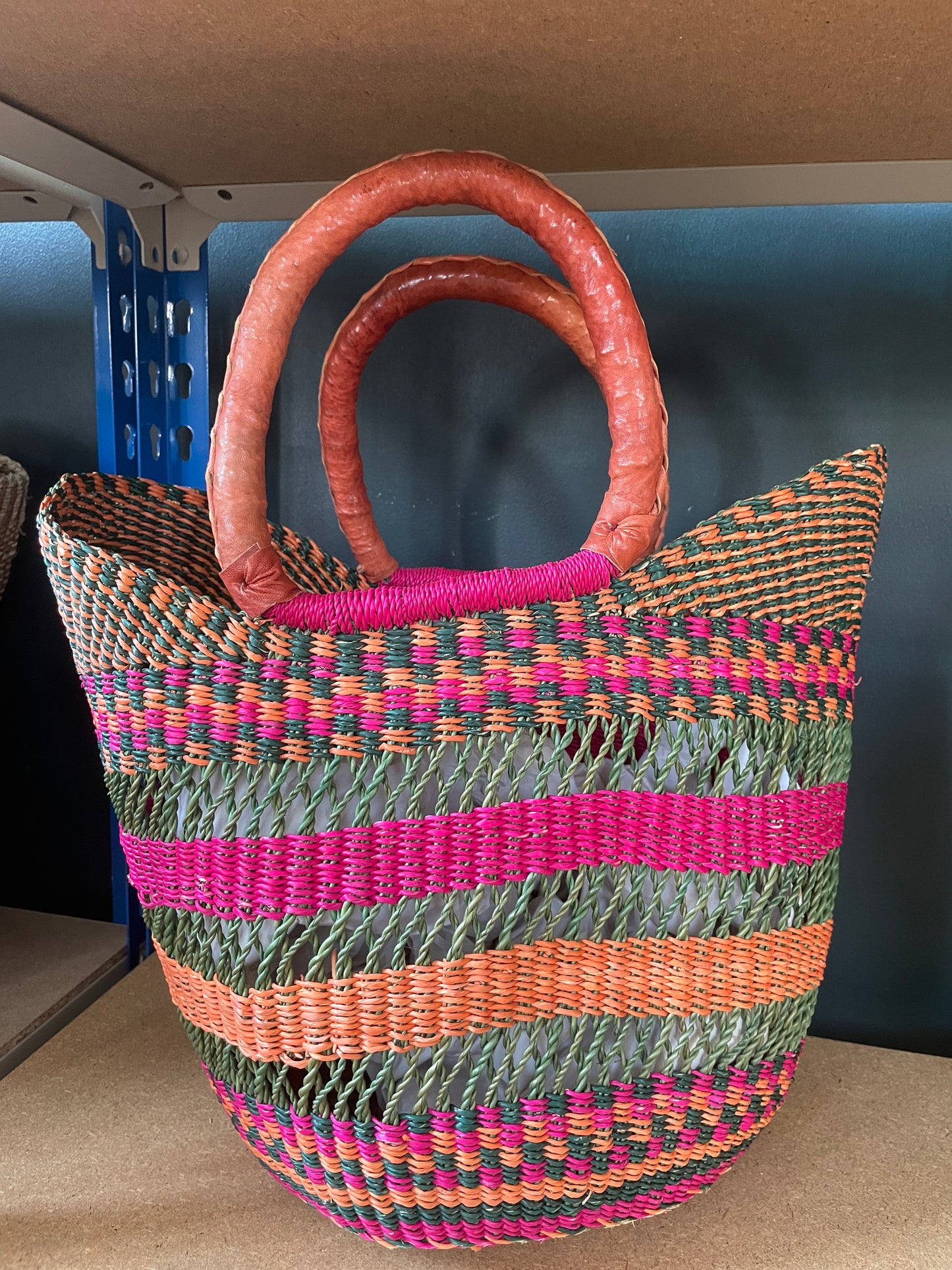 Ghanaian U-shape Bolga Basket with leather handles - pink/orange stripes