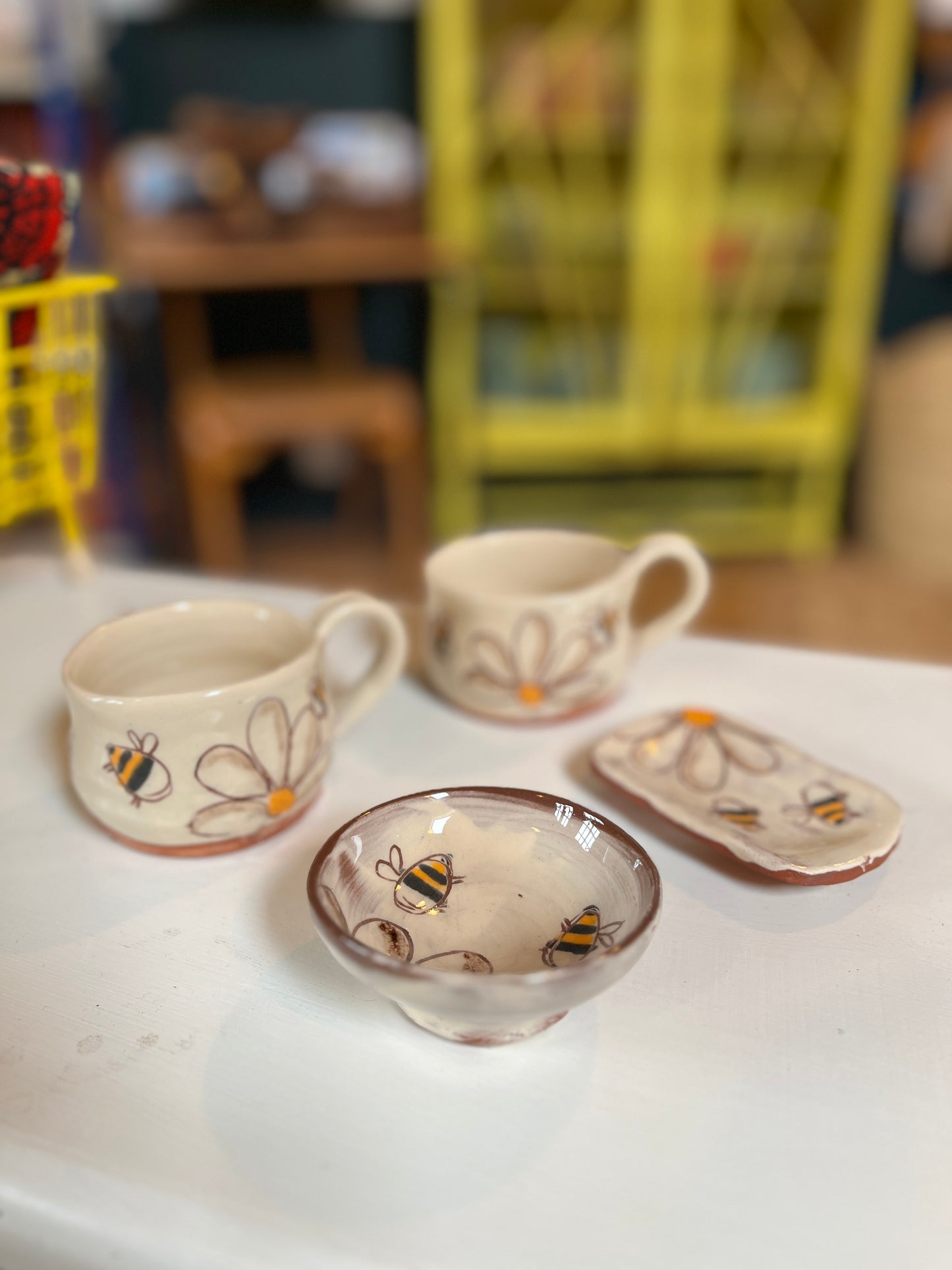 Bristol | Liz Isaacs Ceramics - Bee Dip Bowl