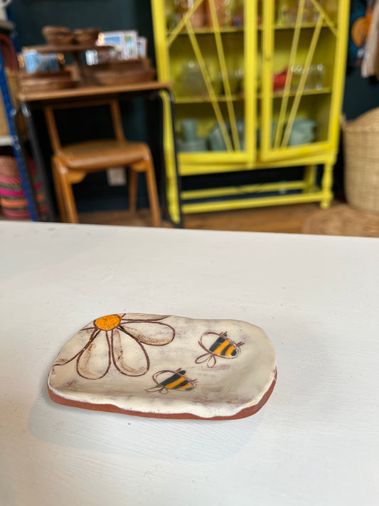 Bristol | Liz Isaacs Ceramics - Bee Spoon Rest